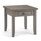 Table d'appoint carrée en bois massif