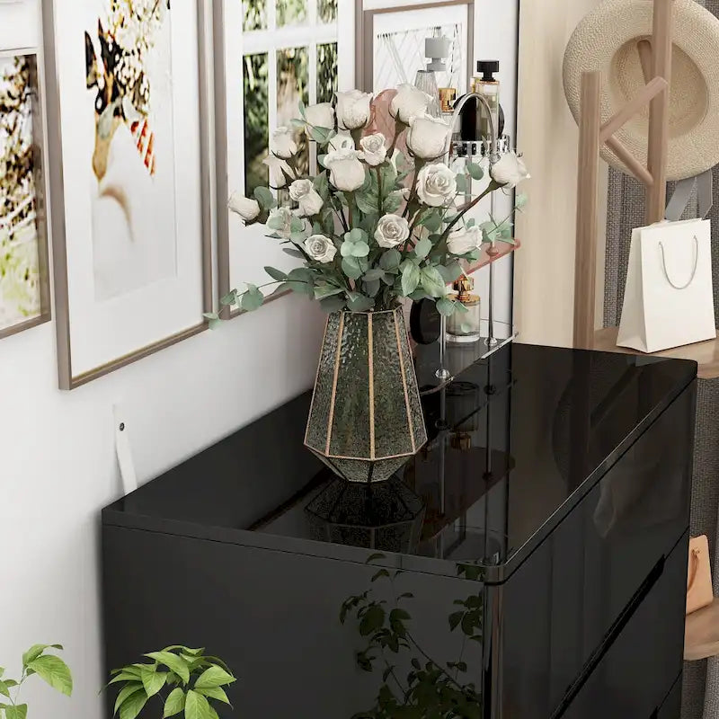 Commode 5 tiroirs avec lumière LED et plateau spacieux
