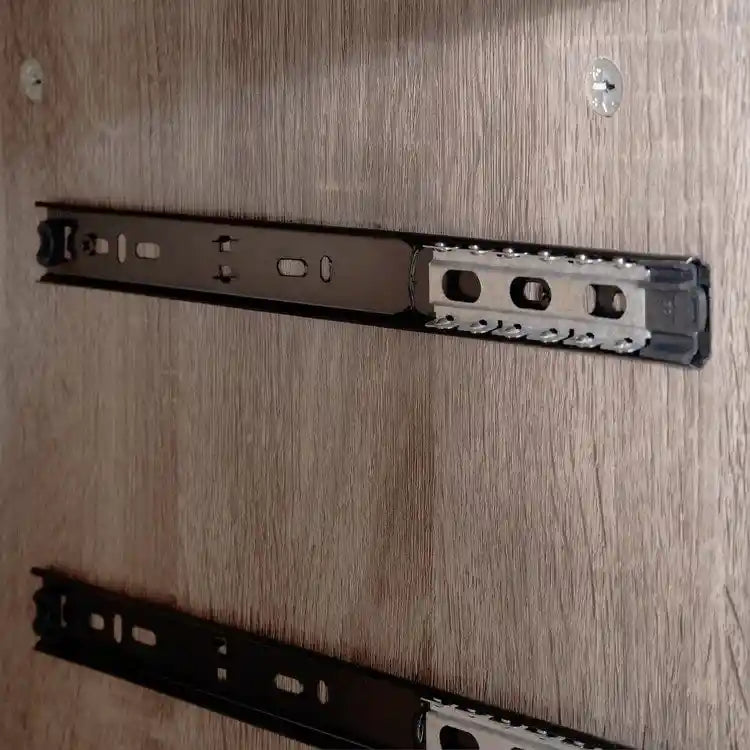 Commode étroite à 9 tiroirs avec étagère de rangement supérieure
