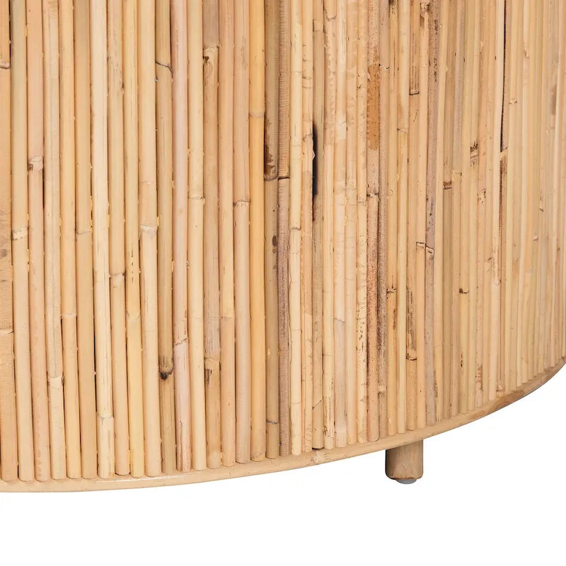 Table basse bohème en rotin clair couleur miel