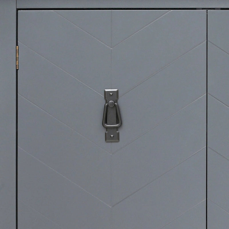 Armoire de rangement en bois avec poignées en métal